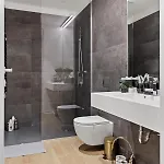 One Luxury