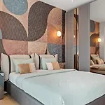 One Luxury Bucharest