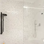 Apartment One Luxury