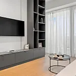 One Luxury Apartment *