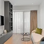 One Luxury Apartment *