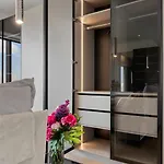 One Luxury