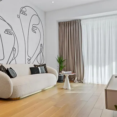 Lägenhet One Luxury Bukarest