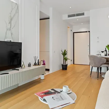 One Luxury Apartamento Bucarest