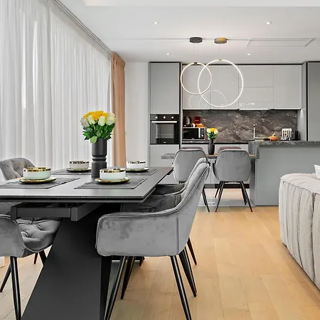 One Luxury Apartamento Bucarest