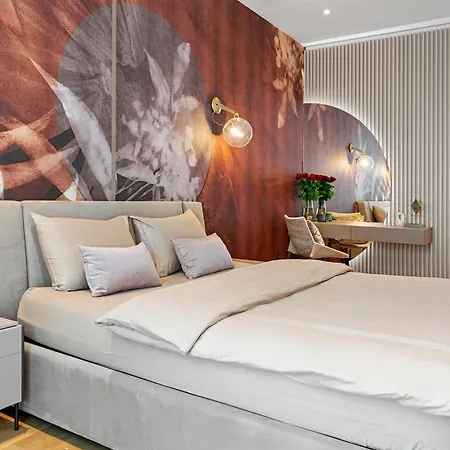 One Luxury Bukareszt