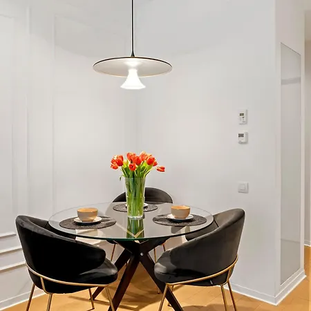 Apartment One Luxury *