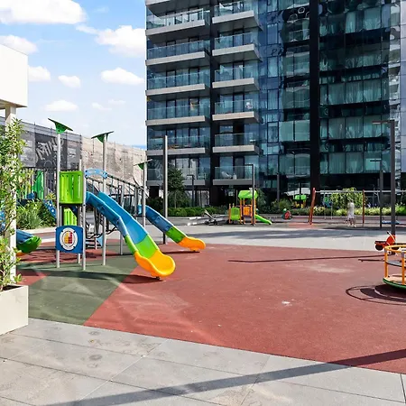 One Luxury Bukareszt