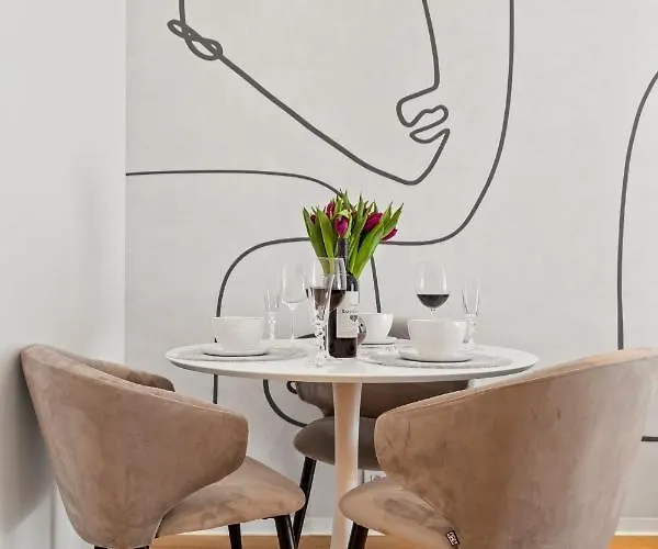 One Luxury Apartament *