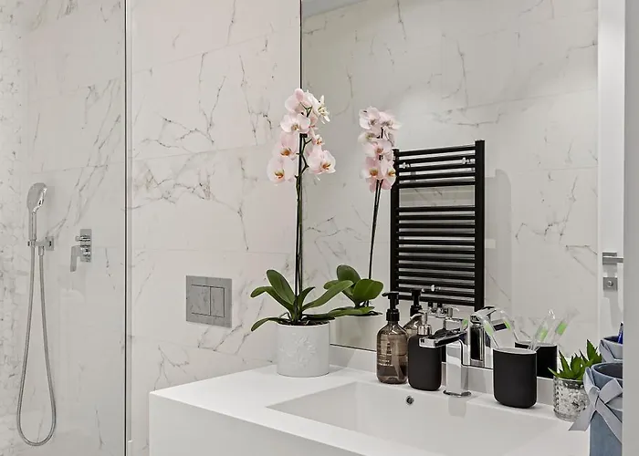 One Luxury Apartament