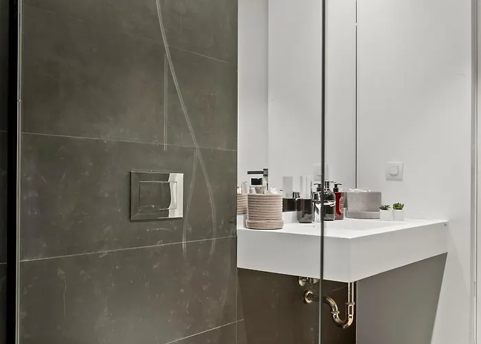 One Luxury Bucureşti